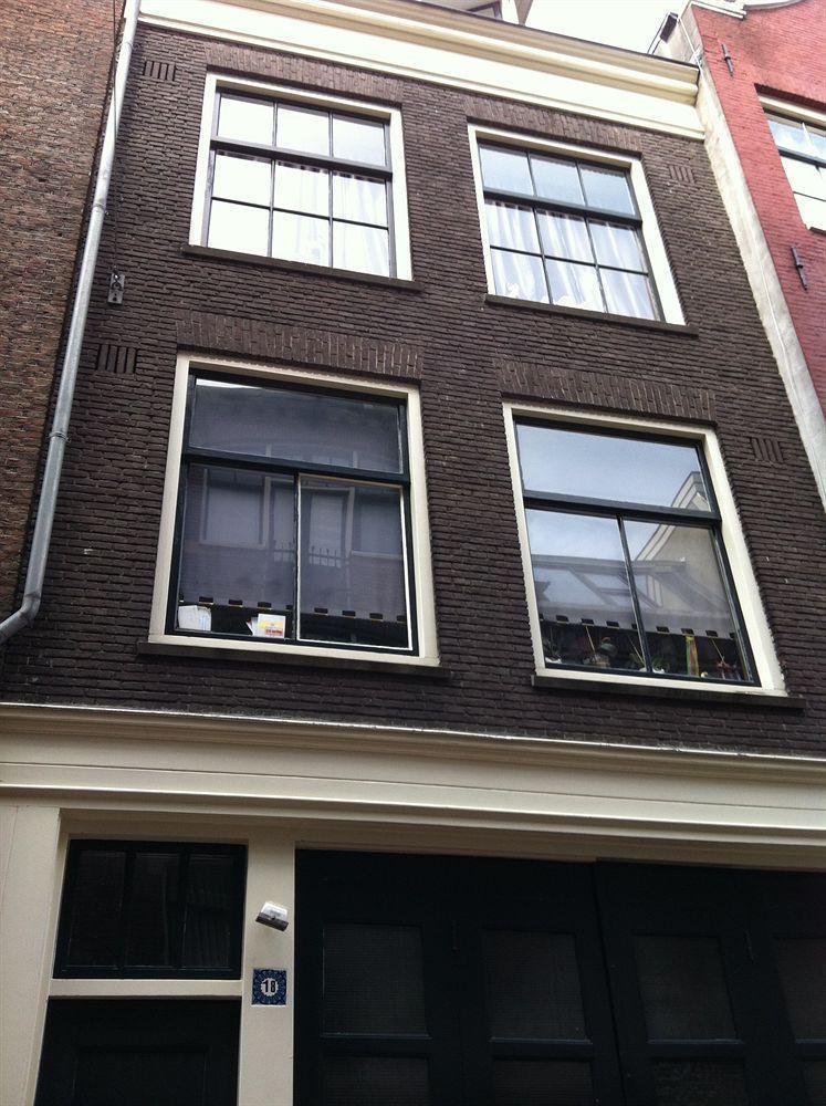 Nemo Apartments & Guest House อัมสเตอร์ดัม ภายนอก รูปภาพ
